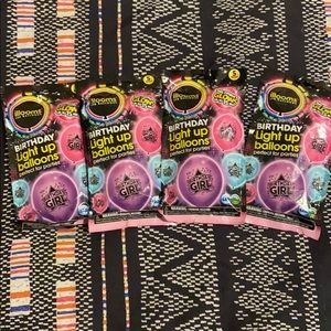 Glow balloons